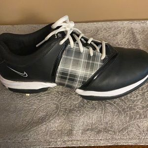 Nike golf shoes